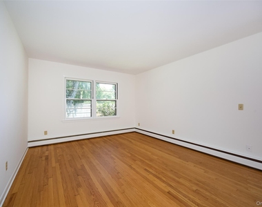 2108-2110 New Hackensack Road - Photo Thumbnail 13
