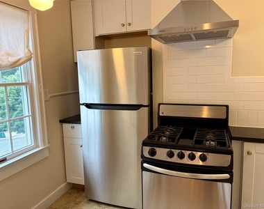 13 Radnor Avenue - Photo Thumbnail 10