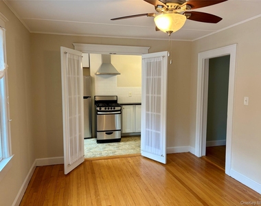 13 Radnor Avenue - Photo Thumbnail 8