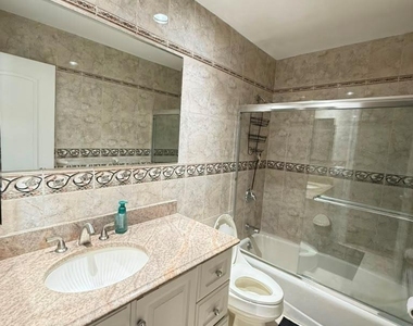 19 Pittsford Way - Photo Thumbnail 17