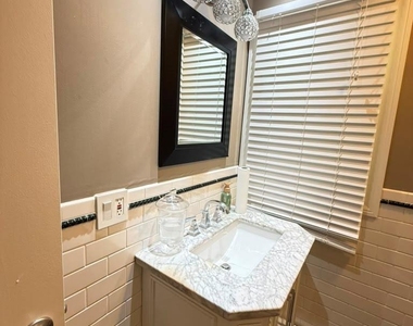 19 Pittsford Way - Photo Thumbnail 22