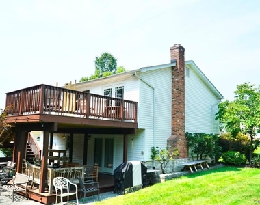 19 Pittsford Way - Photo Thumbnail 28