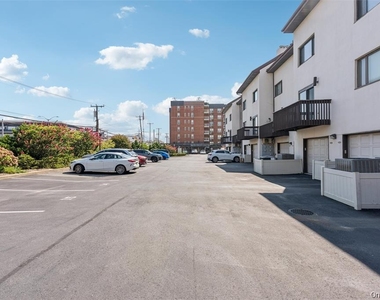 623 Oceanfront - Photo Thumbnail 19