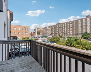 623 Oceanfront - Photo Thumbnail 11