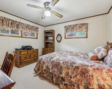 57 Edgewood Drive - Photo Thumbnail 4