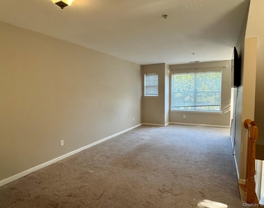 25 Fairways Drive - Photo Thumbnail 16