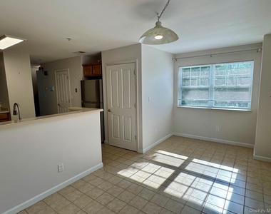25 Fairways Drive - Photo Thumbnail 11