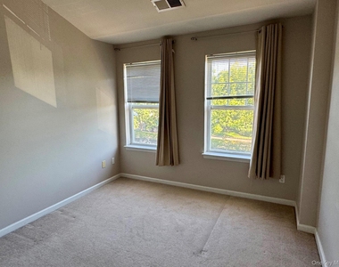 25 Fairways Drive - Photo Thumbnail 23