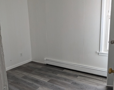 120 Degraff Street - Photo Thumbnail 11