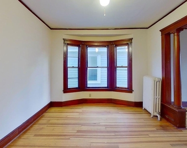 11 Alden Avenue - Photo Thumbnail 1