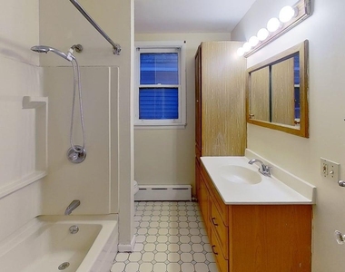 11 Alden Avenue - Photo Thumbnail 4