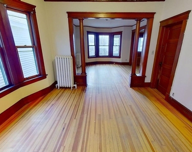 11 Alden Avenue - Photo Thumbnail 7