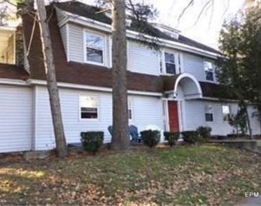 100 Ryckman Avenue - Photo Thumbnail 20