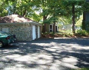 100 Ryckman Avenue - Photo Thumbnail 21