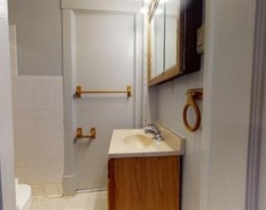 100 Ryckman Avenue - Photo Thumbnail 10