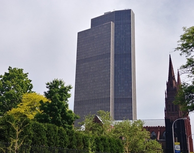 147 Eagle Street - Photo Thumbnail 12