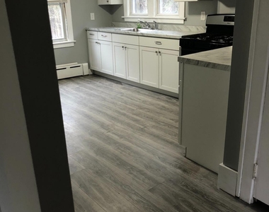 642 River Road - Photo Thumbnail 8