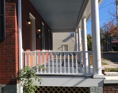 6 W Cecil Street - Photo Thumbnail 2