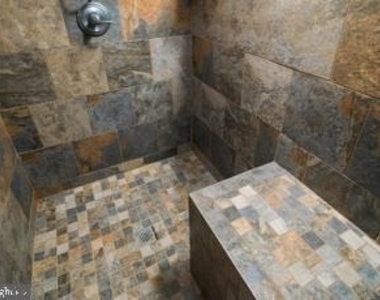 391 Windermere Drive - Photo Thumbnail 19