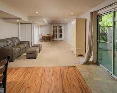 391 Windermere Drive - Photo Thumbnail 30