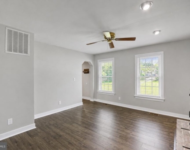 24 Bertram Boulevard - Photo Thumbnail 5