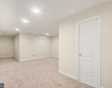 6080 Ticket Way - Photo Thumbnail 21