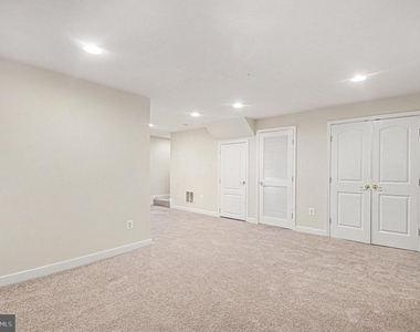 6080 Ticket Way - Photo Thumbnail 22