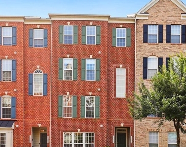 15213 Lancashire Drive - Photo Thumbnail 29