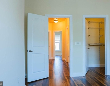 15213 Lancashire Drive - Photo Thumbnail 21