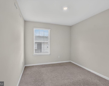 184 College Drive - Photo Thumbnail 29