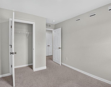 184 College Drive - Photo Thumbnail 30