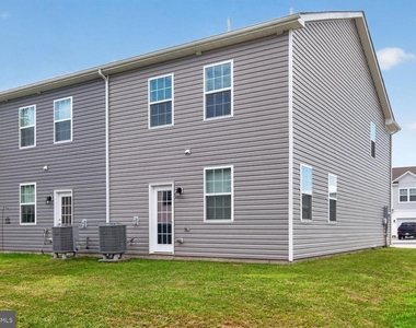 184 College Drive - Photo Thumbnail 34