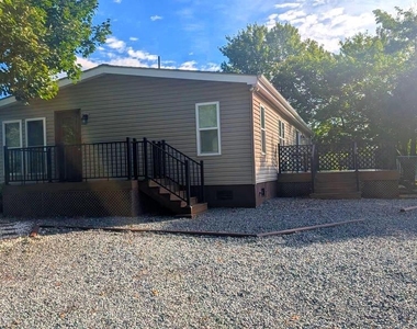 8167 Everona Road - Photo Thumbnail 2