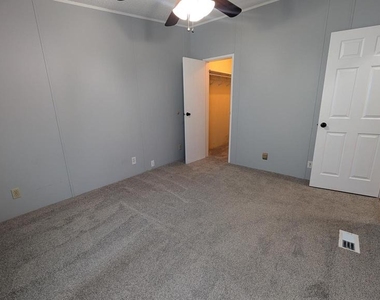 8167 Everona Road - Photo Thumbnail 15