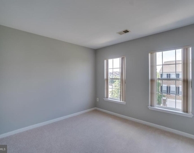 43687 Phelps Terrace - Photo Thumbnail 27