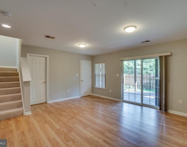 43687 Phelps Terrace - Photo Thumbnail 32
