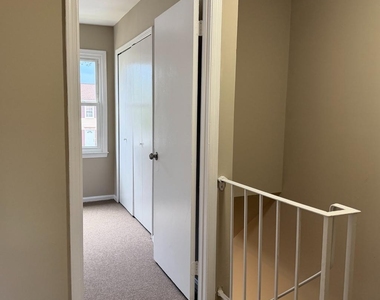 1003 Marsden Court - Photo Thumbnail 13
