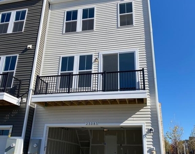 23083 Soaring Terrace - Photo Thumbnail 14