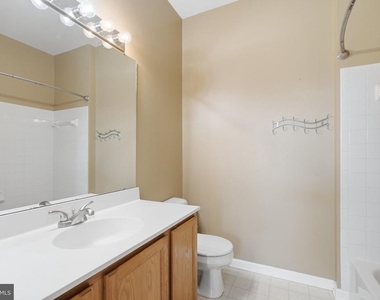 46670 Cavendish Square - Photo Thumbnail 12