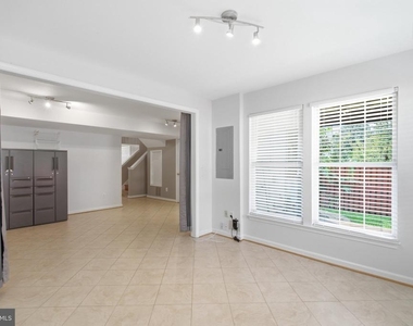 46670 Cavendish Square - Photo Thumbnail 28