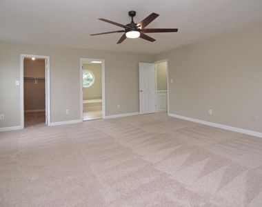 43493 Golden Meadow Circle - Photo Thumbnail 8