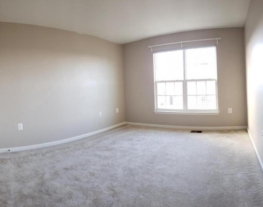 6010 Machen Road - Photo Thumbnail 11