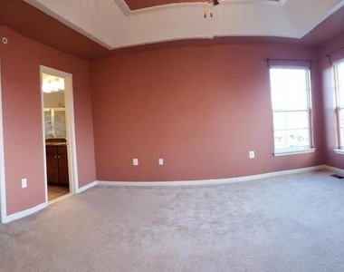 6010 Machen Road - Photo Thumbnail 9
