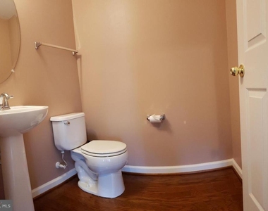 6010 Machen Road - Photo Thumbnail 7