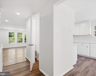 14314 Watery Mountain Court - Photo Thumbnail 5