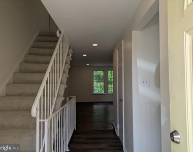 14314 Watery Mountain Court - Photo Thumbnail 7