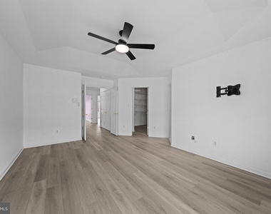 2598 Logan Wood Drive - Photo Thumbnail 24