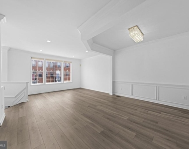 2598 Logan Wood Drive - Photo Thumbnail 9