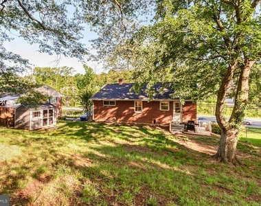 6141 Telegraph Road - Photo Thumbnail 19