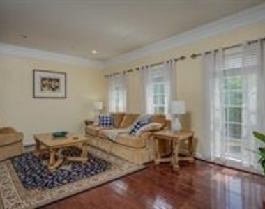 8070 Samuel Wallis Street - Photo Thumbnail 20